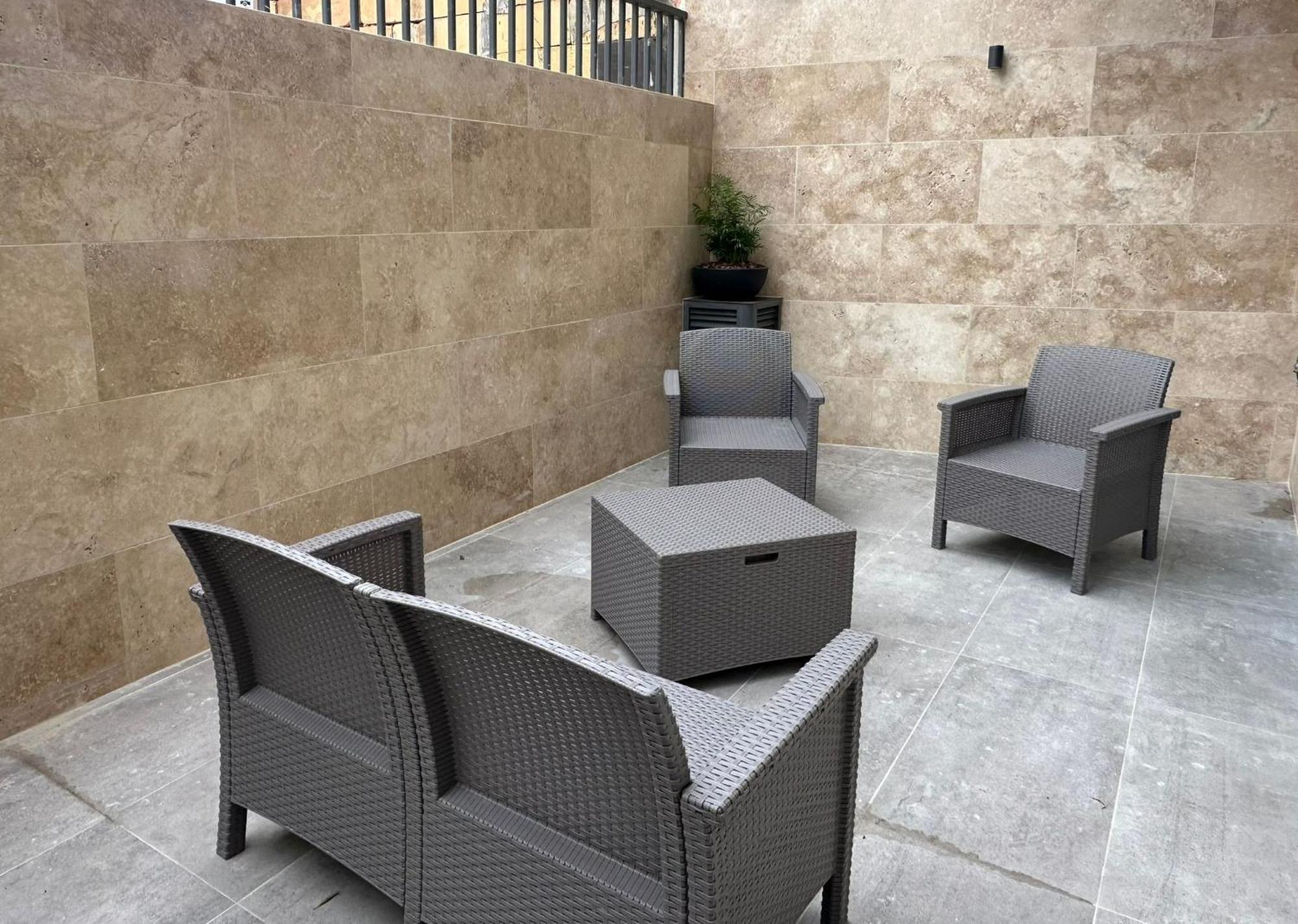 Acacia Avenue Apartments Is-Swieqi Kültér fotó